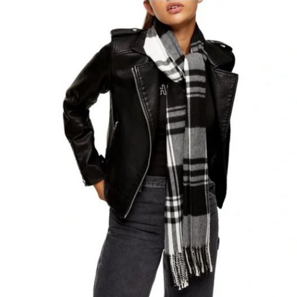 Topshop Accessories - TopShop Plaid Fringed Blanket Scarf